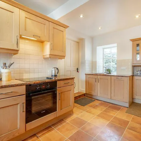 4 Bed In Oc-lr082 Vakantiehuis *